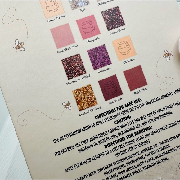 NEW! Disney Winnie the Pooh Eyeshadow Palette 12 Shades Full Size w/ Mirror - Picture 13 of 13